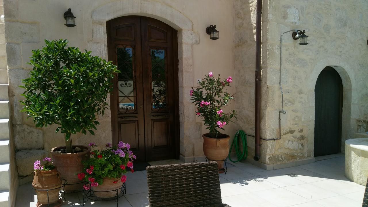 Villa Zefi Elefterna Buitenkant foto